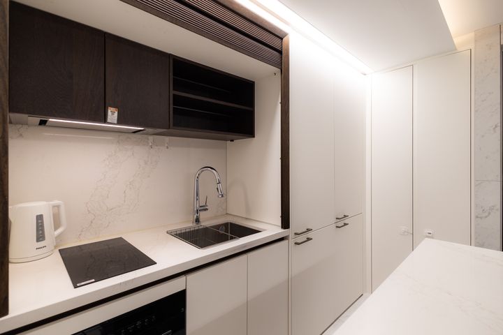 Newly Built 2-Bedroom Unit in Gangnam 4th image