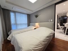 New 2-room apartment in Seocho (sleeps 4) 7th image
