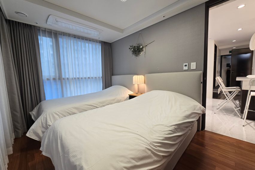 서초 신축 2룸(4인)