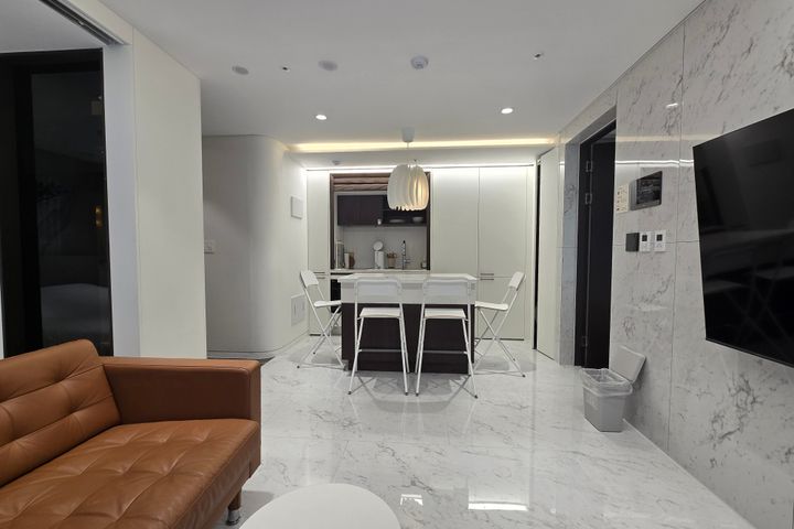 New 2-room apartment in Seocho (sleeps 4) 9th image