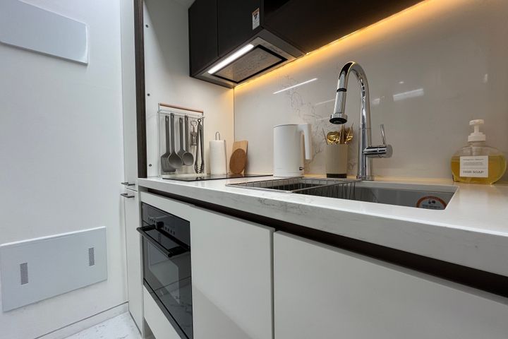 New 2-room apartment in Seocho (sleeps 4) 4th image