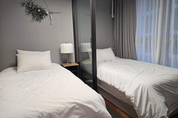 Seocho fully furnished 2-room apartment 6th image