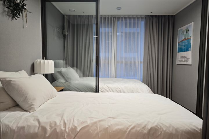 Seocho fully furnished 2-room apartment 8th image