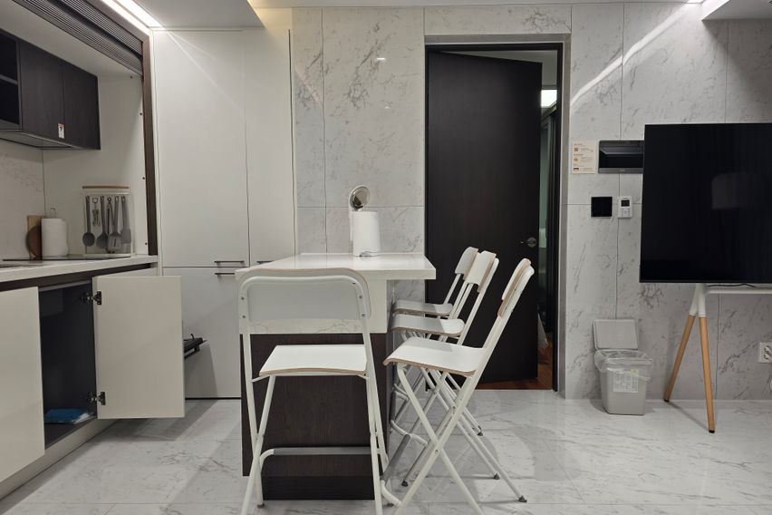 서초 풀옵션 2룸