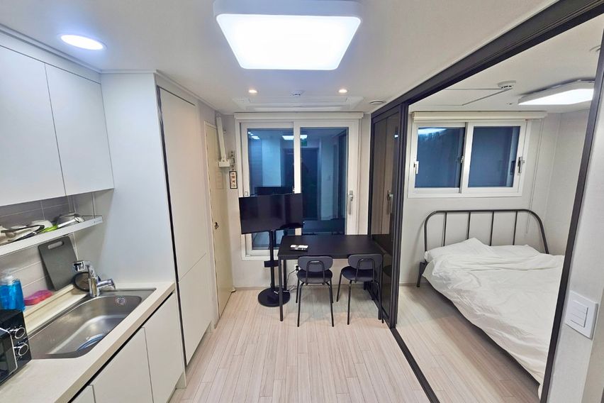 강동역1.5룸 B105