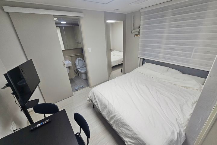 B106 Gangdong 2-Queen Room 8th image