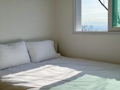 Remodeled, fully furnished, parking available 8th image