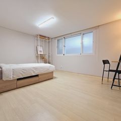 Hongdae, Yeouido, Mokdong: Parking available Unit Image
