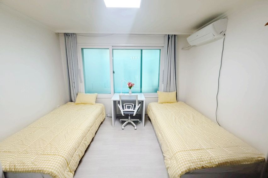 홍대입구역 쓰리룸풀옵션 3번째 이미지
