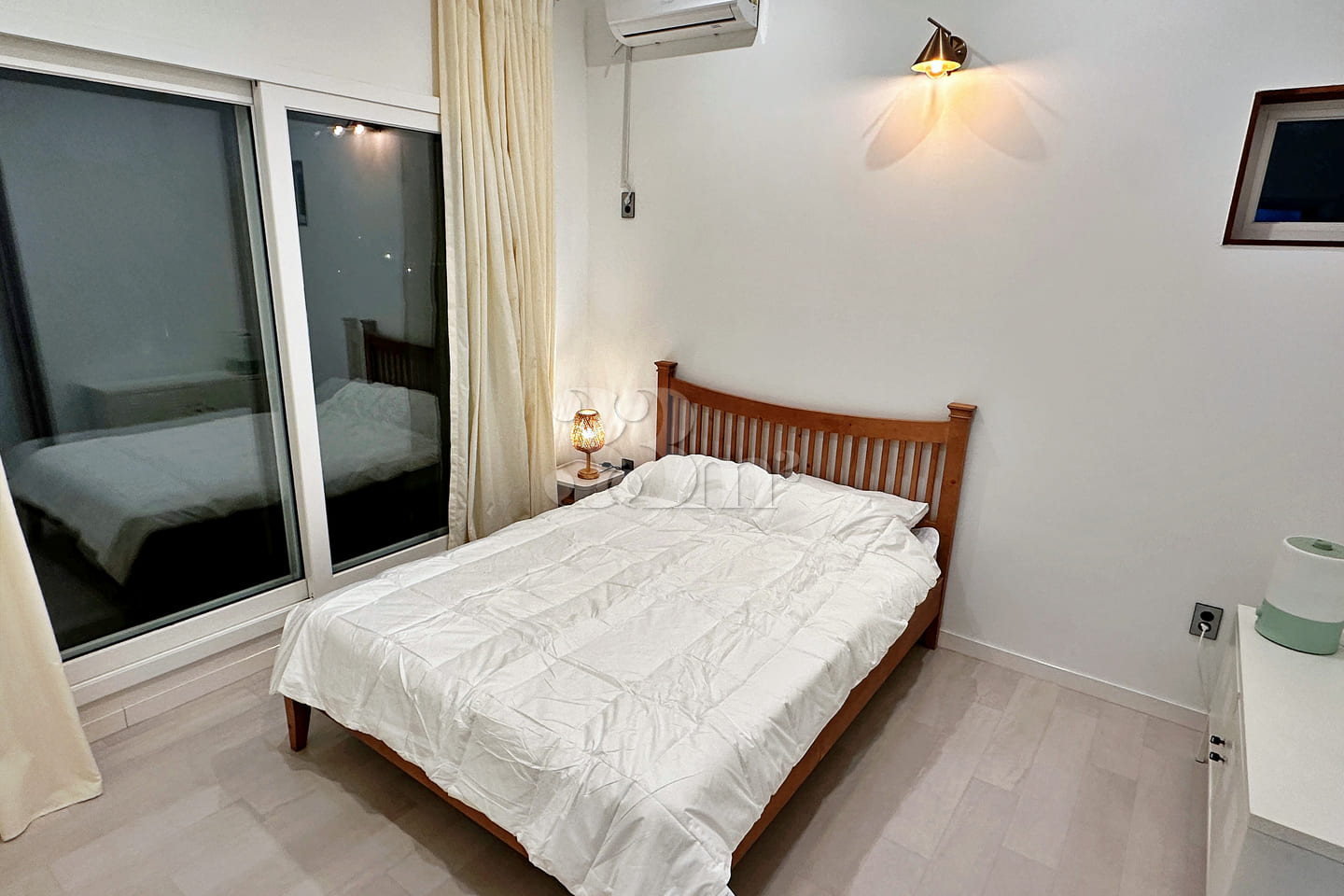 ✅️ 2 Bedrooms, Jacuzzi Private Unit 6th image