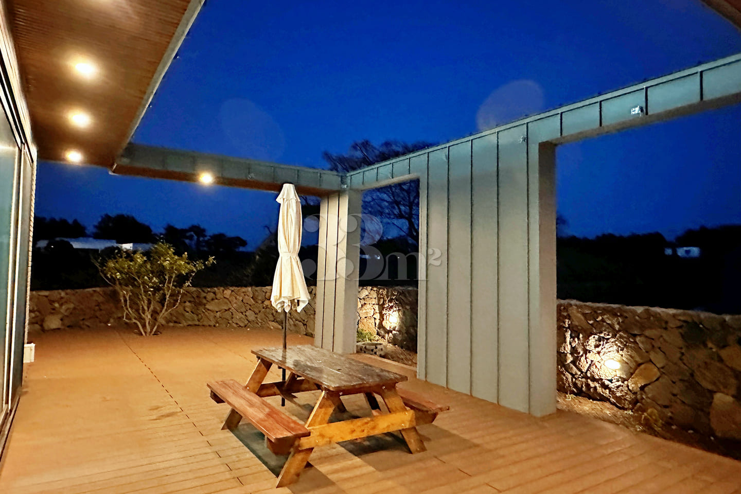 ✅️ 2 Bedrooms, Jacuzzi Private Unit 17th image