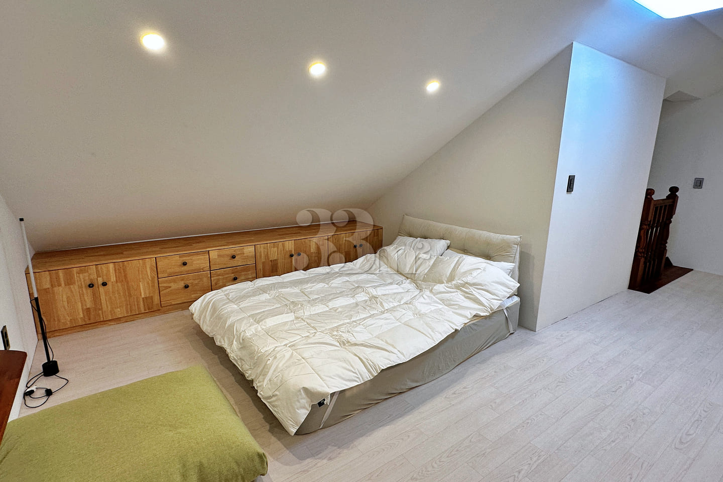 ✅️ 2 Bedrooms, Jacuzzi Private Unit 9th image