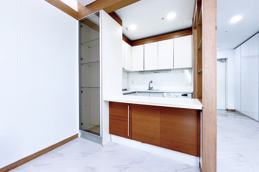 넓고 깔끔한 분리형