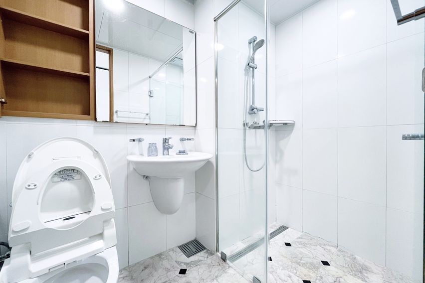 넓고 깔끔한 분리형