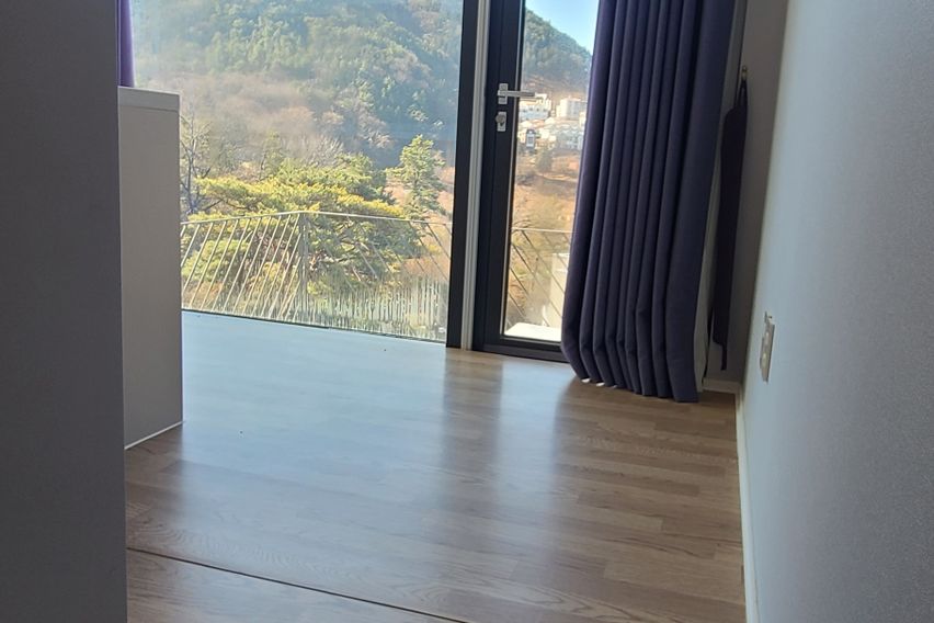 유숲자엘P 8번째 이미지