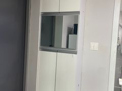 Business Traveler's Room 13th image