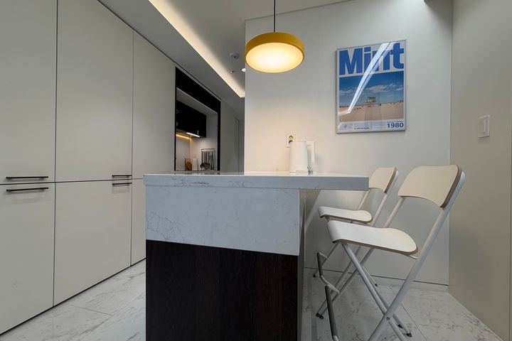Seocho fully furnished 1.5-room apartment 8th image