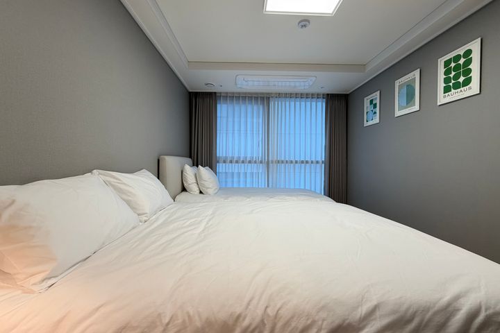 Seocho fully furnished 1.5-room apartment 17th image
