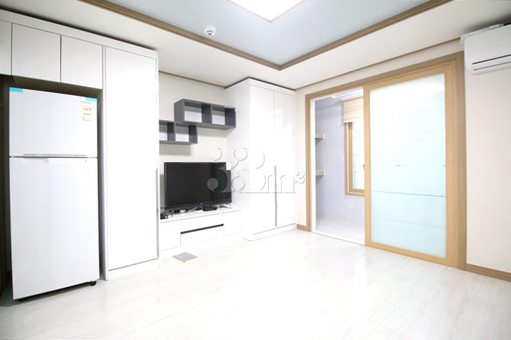 New studio apartment near Cheonan Girls' Midd 0th image