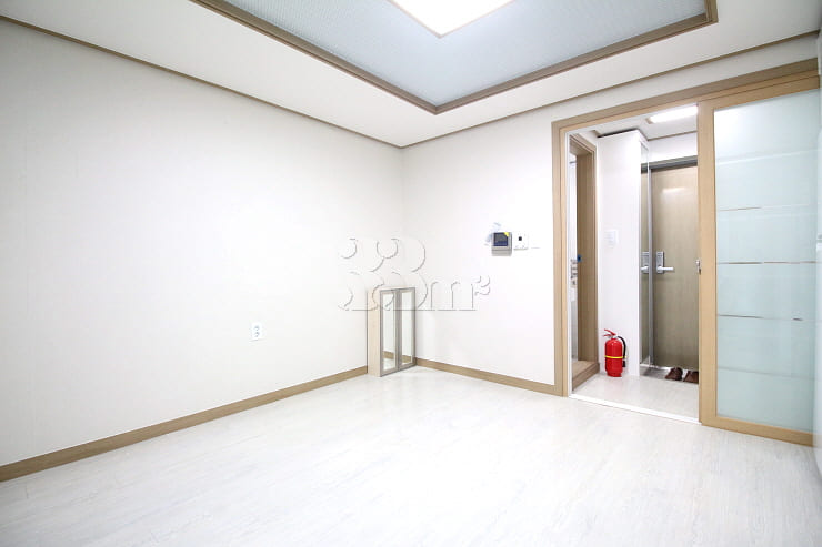 New studio apartment near Cheonan Girls' Midd 5th image