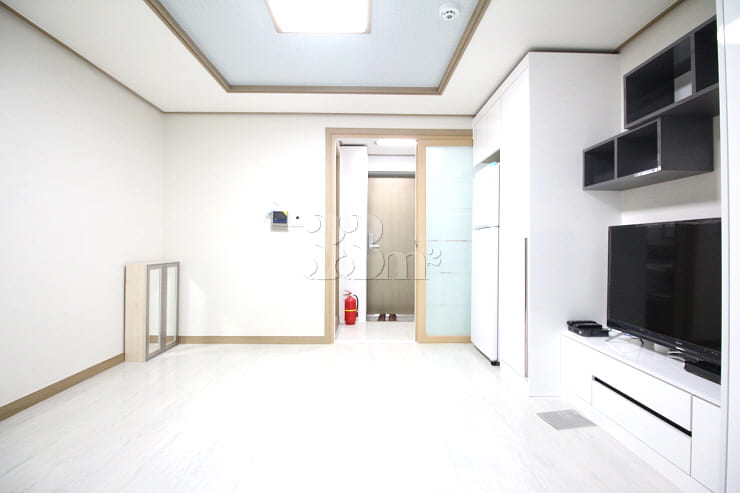 New studio apartment near Cheonan Girls' Midd 4th image