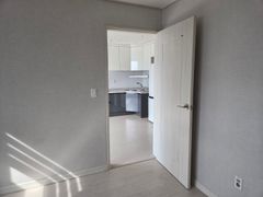 Clean two-room apartment 3th image