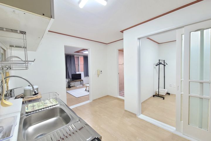 2 bedrooms, living room, Seongseo, 103 1th image