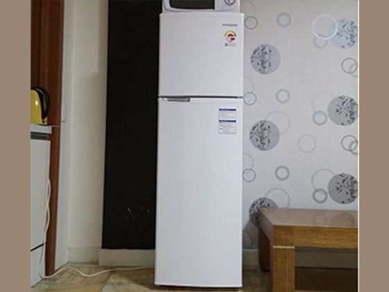 Same price, large room, separate cooking and 6th image