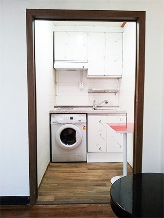 Large room, individual cooking and laundry fa 1th image