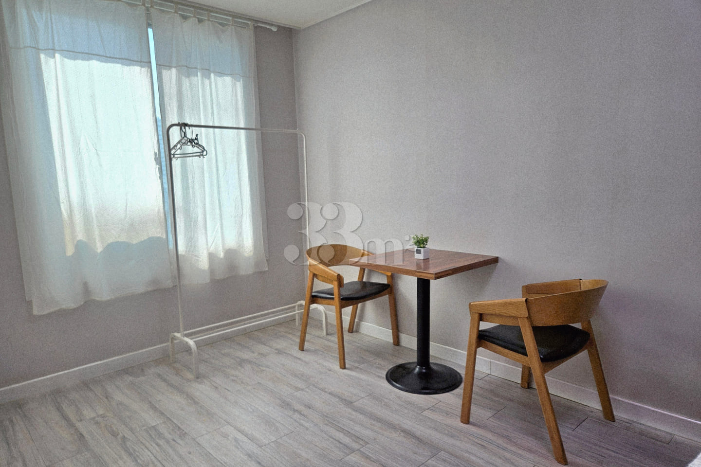 3 minutes from Jochiwon Station, Clean Room A 4th image