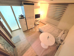 Hospital internship, travel, 1 minute from th 7th image