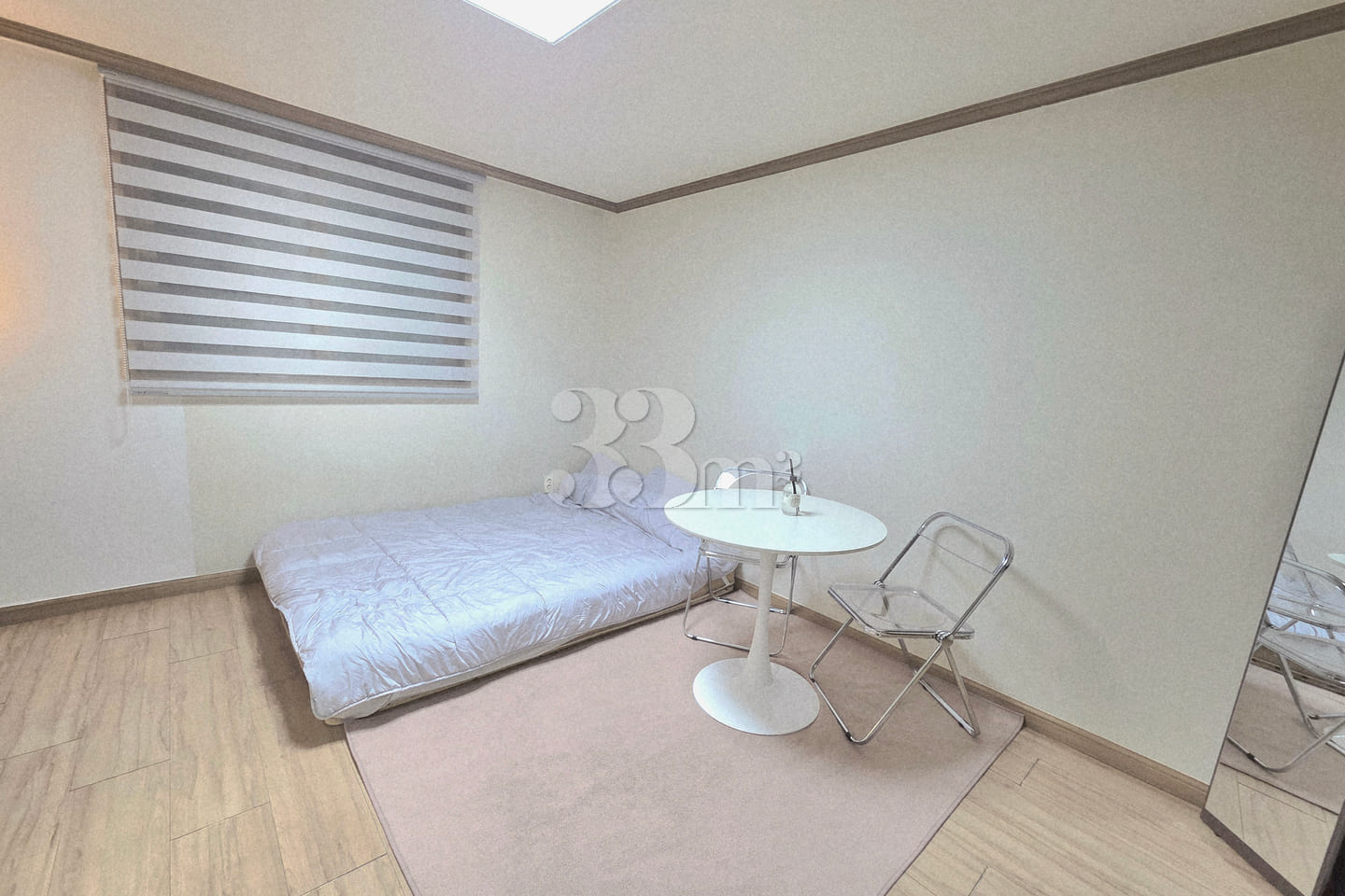 Hospital internship, travel, 1 minute from th 2th image