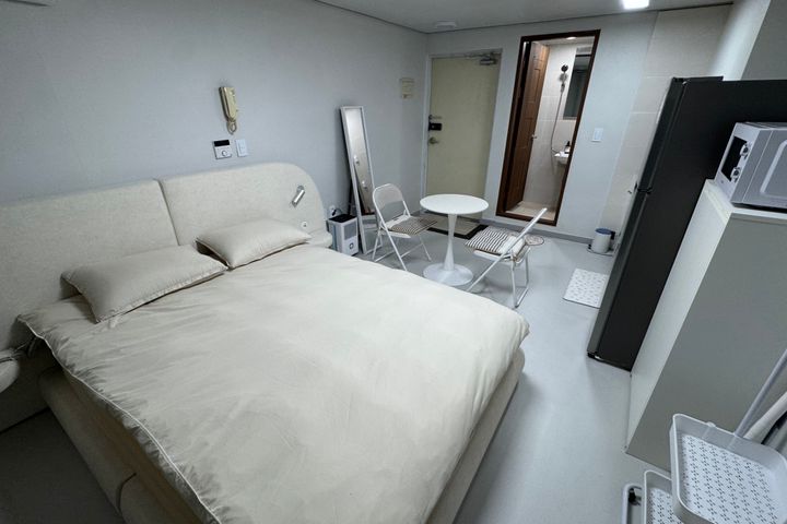 Seoul Station! Fully furnished 1th image