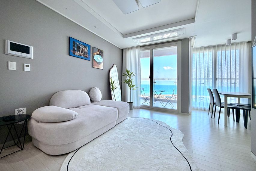 강릉 풀 오션뷰 숙소 0번째 이미지