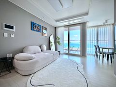 Full ocean view apartment-style accommodation 4th image