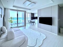 Full ocean view apartment-style accommodation 0th image