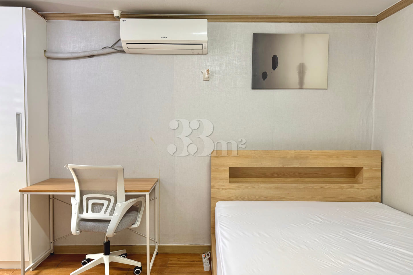Studio 302 – 10 minutes from Seoul Station 5th image