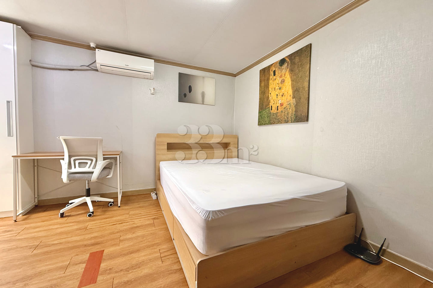 Studio 302 – 10 minutes from Seoul Station 3th image