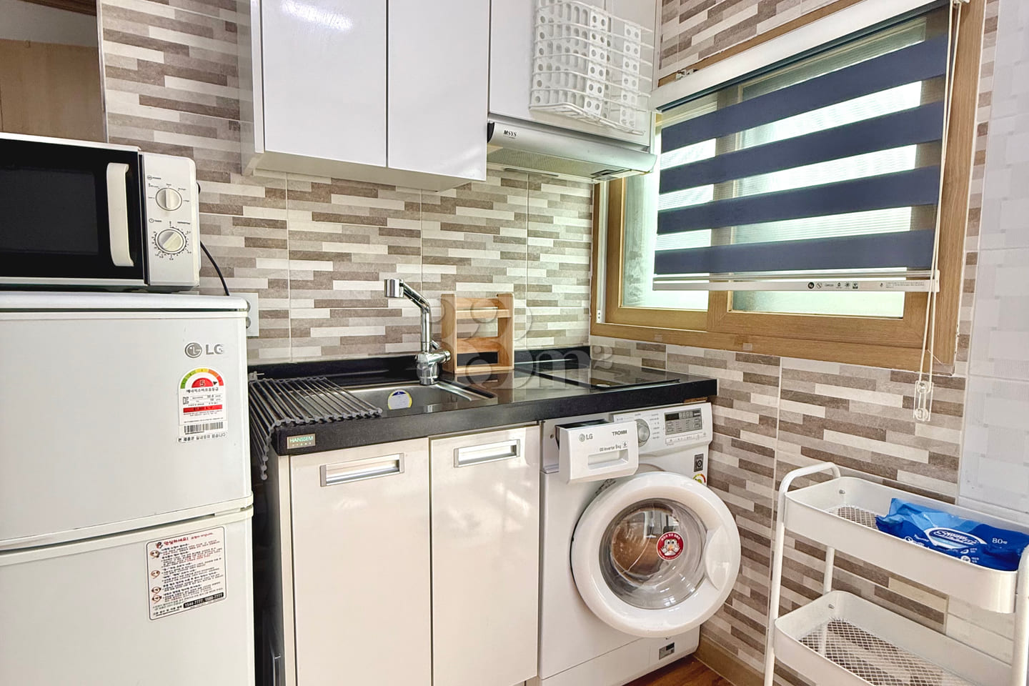 Studio 302 – 10 minutes from Seoul Station 7th image