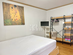 Studio 302 – 10 minutes from Seoul Station 2th image