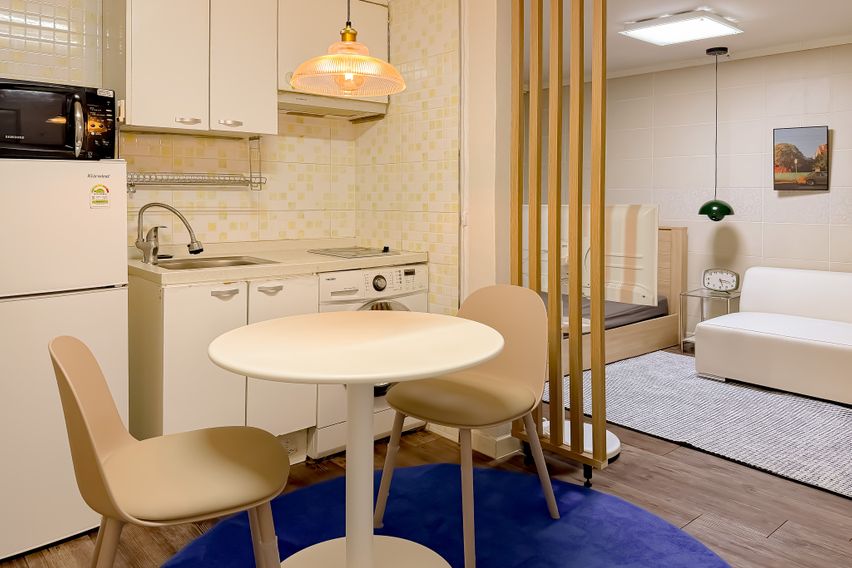 홍대 5분 풀옵션원룸C