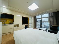 Spacious studio apartment near Seoul Station 6th image