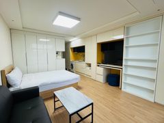 Spacious studio apartment near Seoul Station 7th image