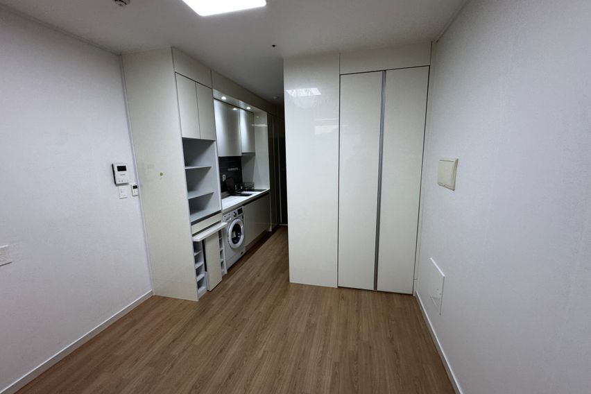300만원 템퍼 침대방 2번째 이미지