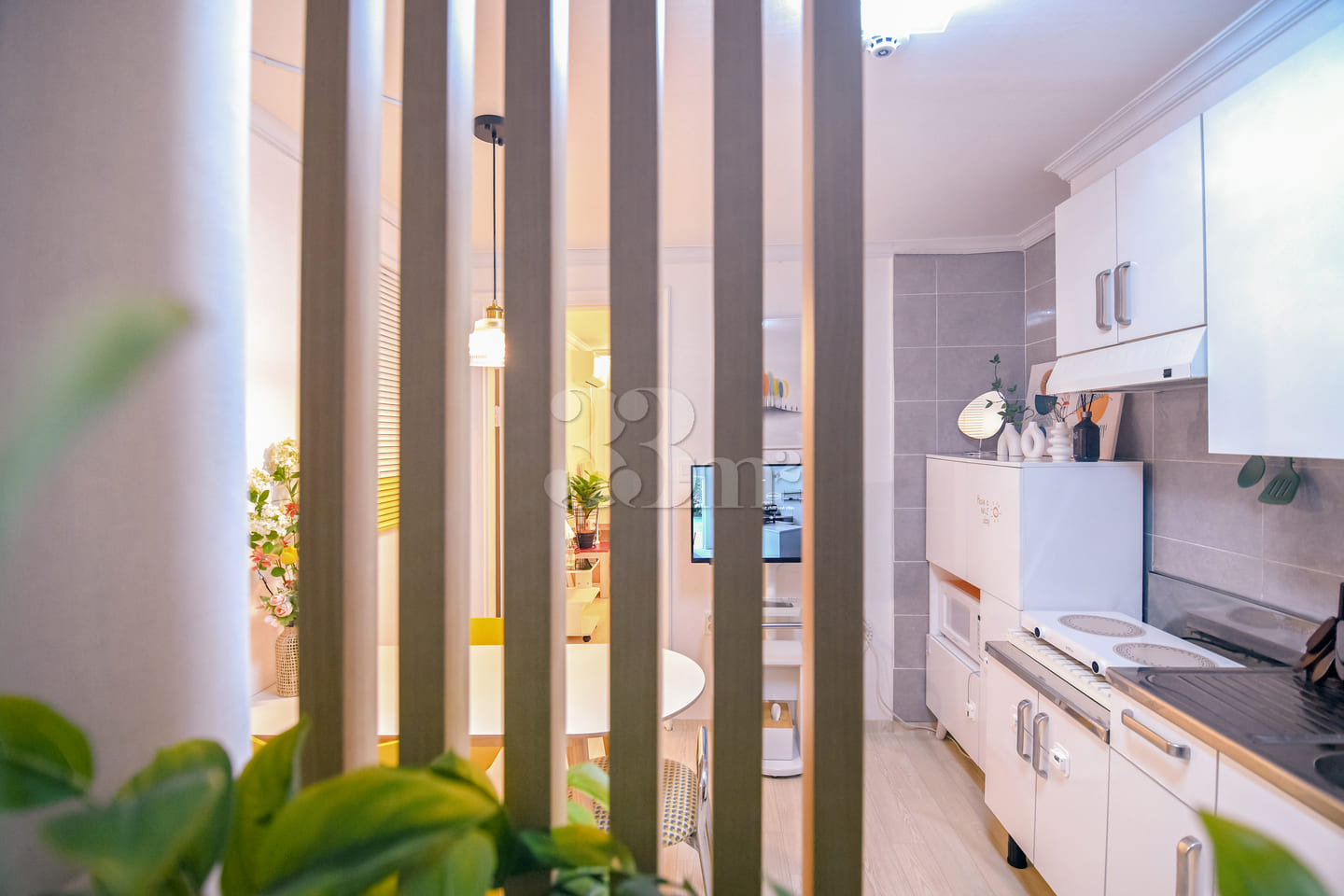 2-bedroom apartment near Sinjeong Station, 2  17th image