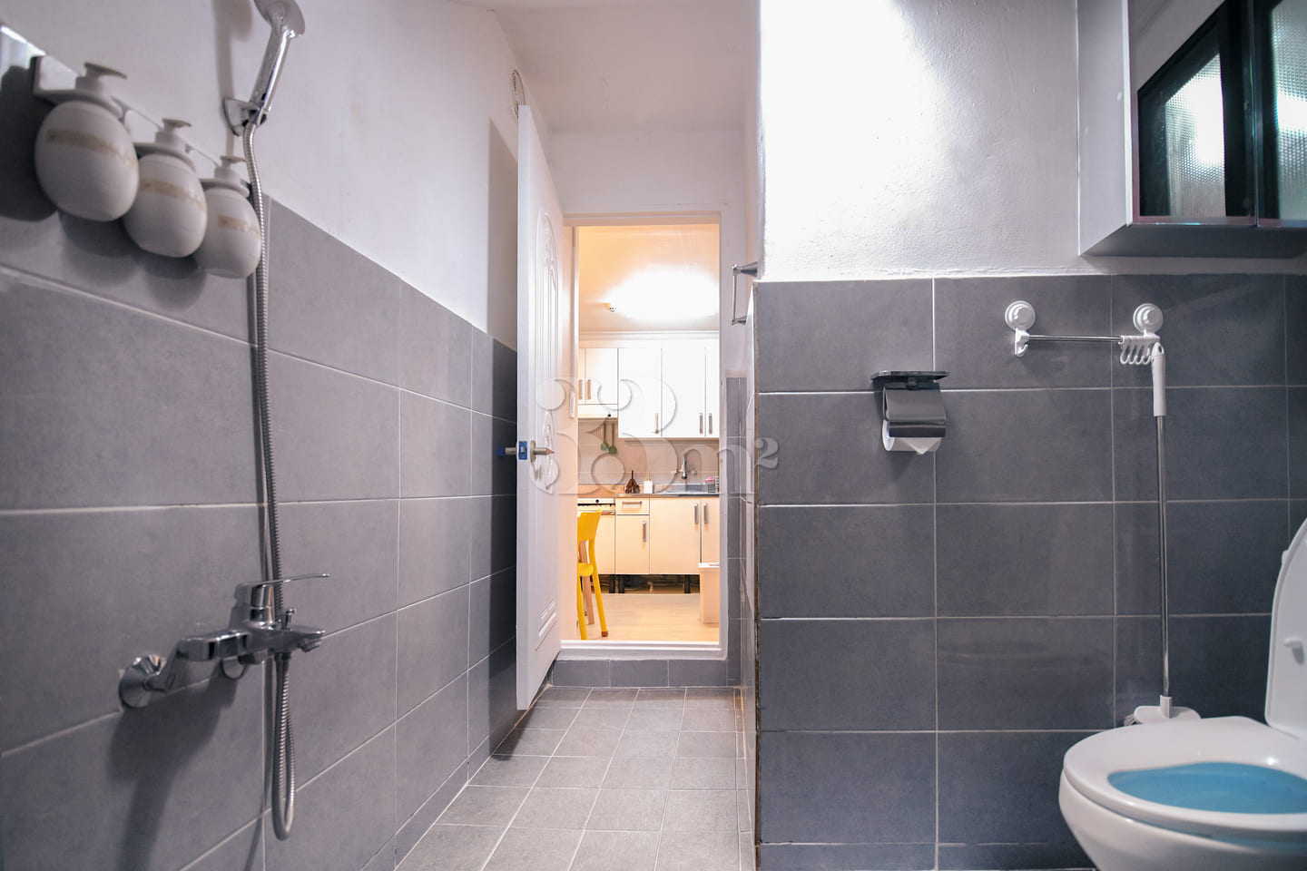 2-bedroom apartment near Sinjeong Station, 2  18th image