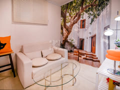 2-bedroom apartment near Sinjeong Station, 2 14th image