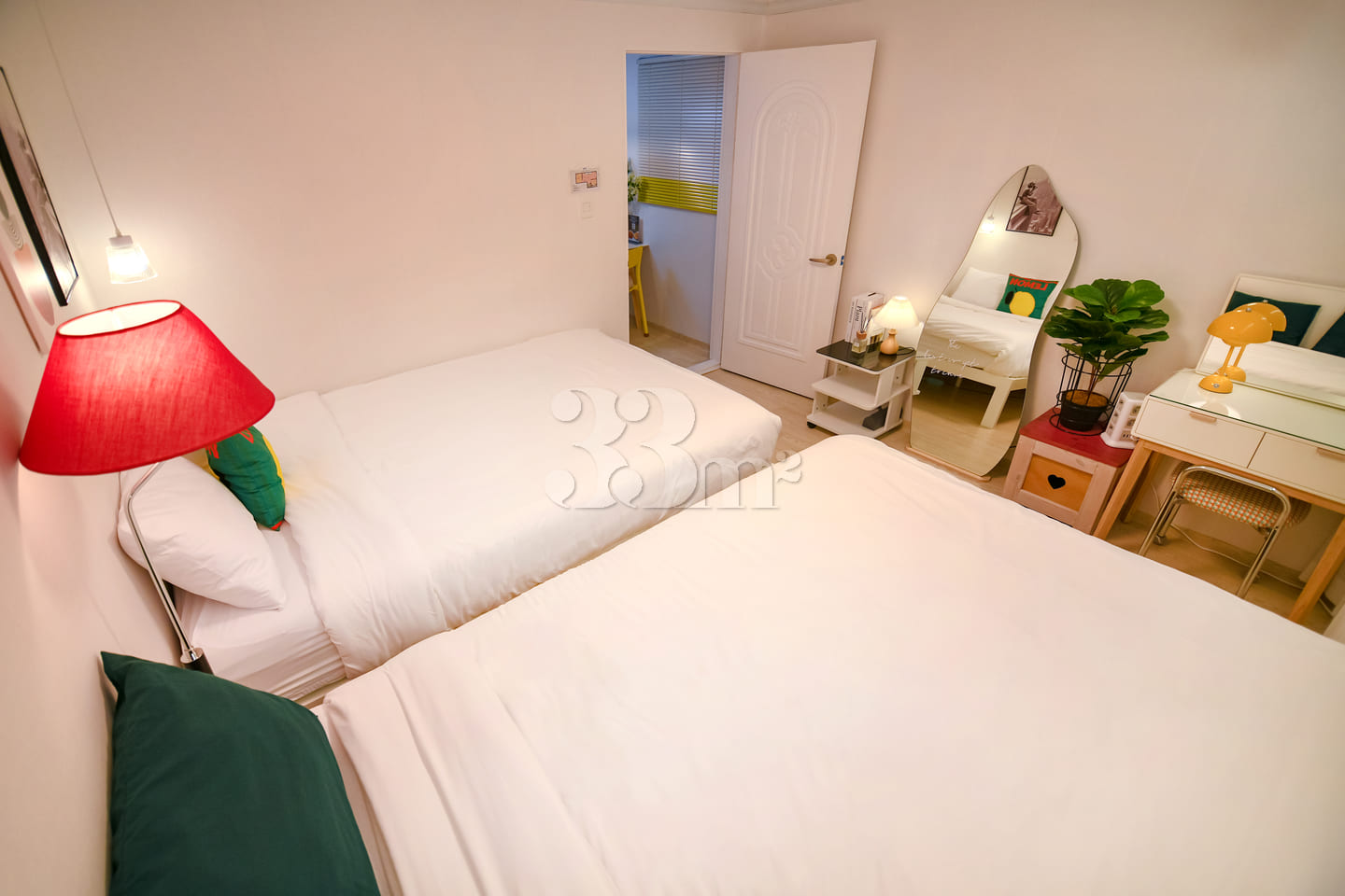 2-bedroom apartment near Sinjeong Station, 2  1th image