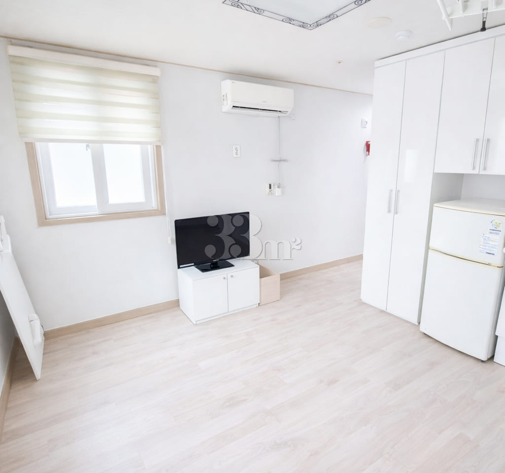 Neat and convenient Cleanroom 51 3th image