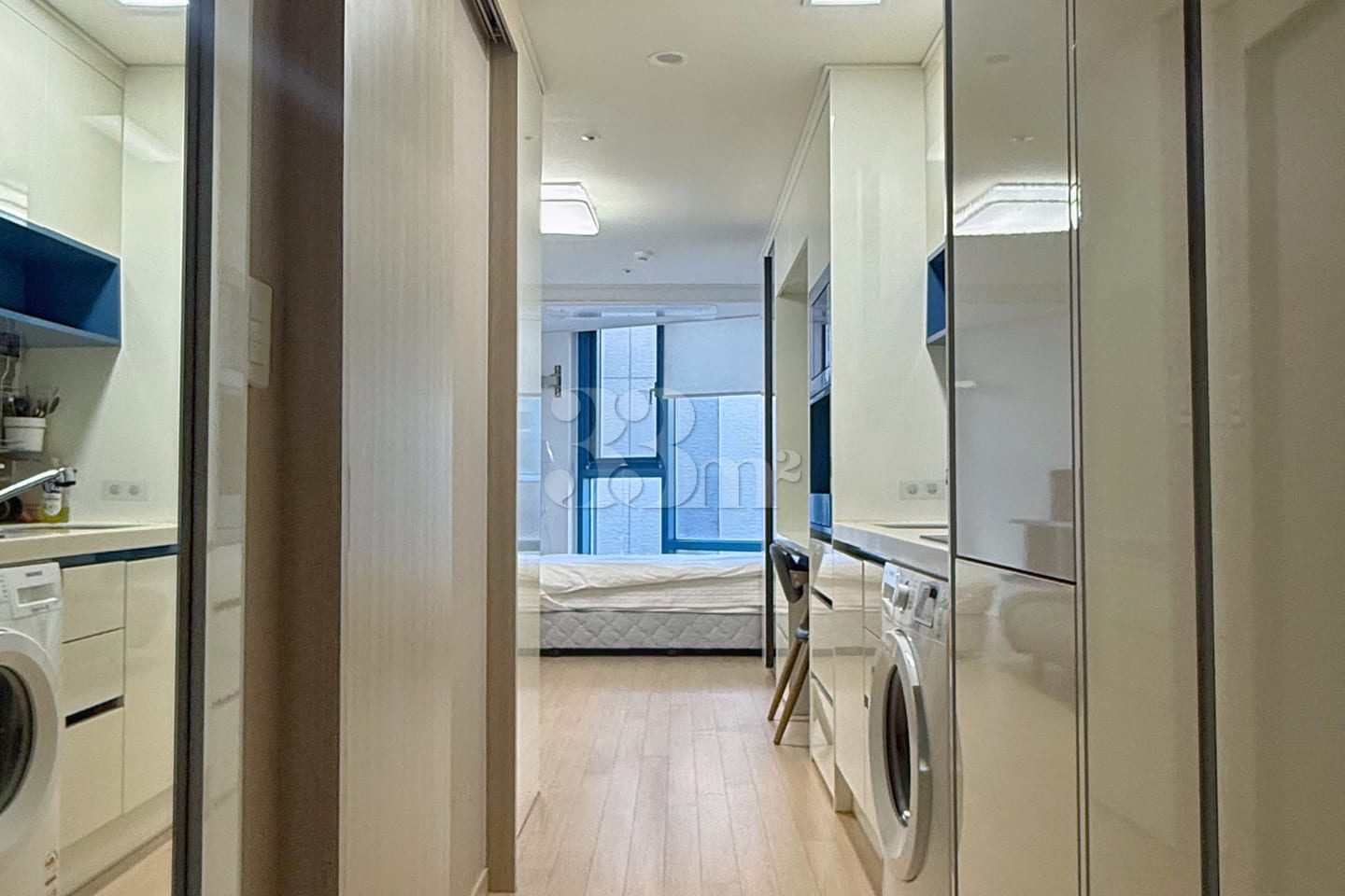 Comfortable, fully-equipped residence 1th image